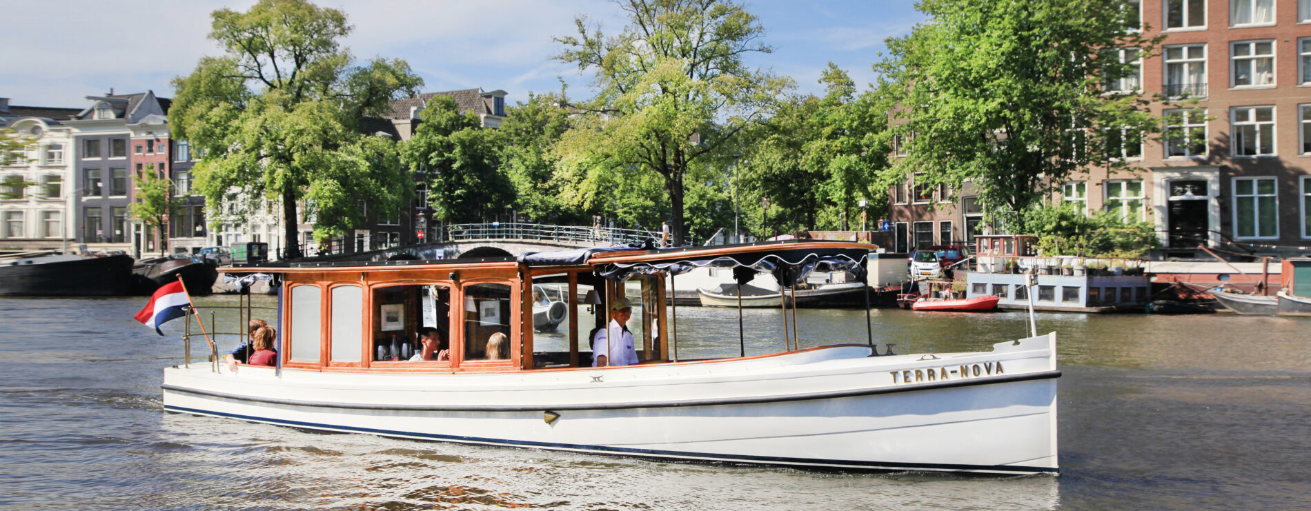 Luxury saloonboat Amsterdam