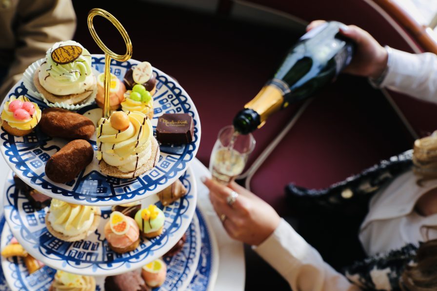 High tea privé boot Amsterdam